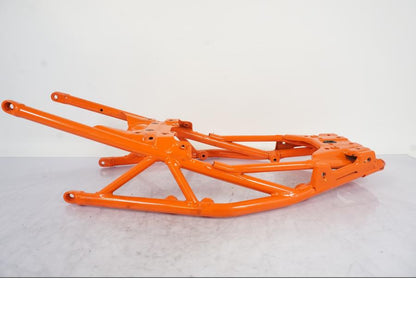 Baksidan på Bakram från en KTM 125 Duke -2017 motorcykel.