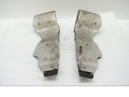 Framsidan på Värmeskydd från en Honda XL 1000 V -2008 motorcykel.