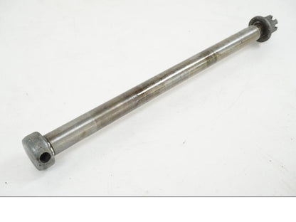 Extrabild1 på Axel från en Suzuki GS 1000 -1978 motorcykel.