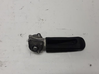 Baksidan på Fotpinne från en KTM 690 Duke -2013 motorcykel.