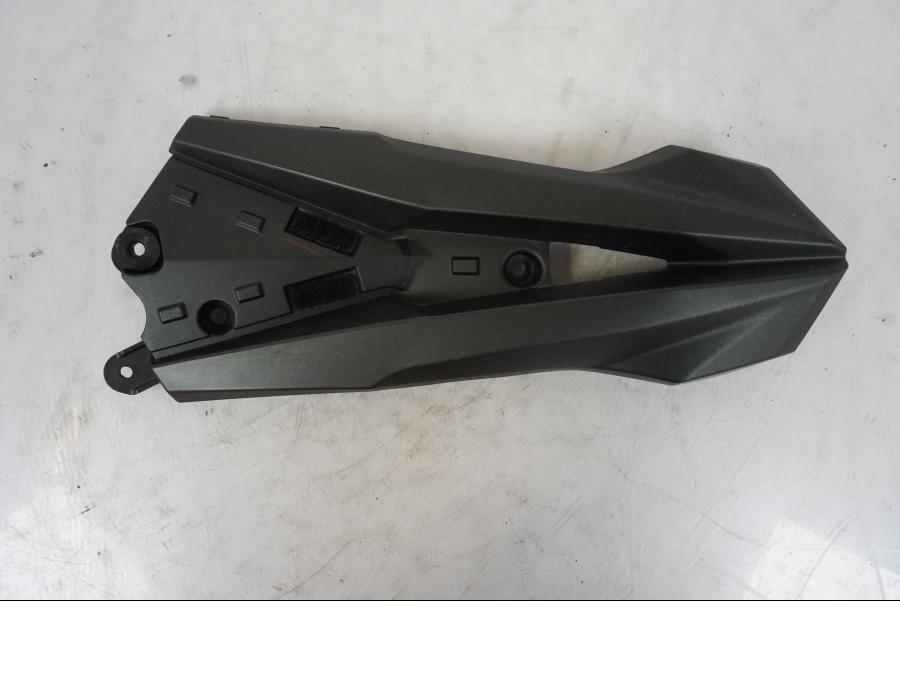 Framsidan på Sidopanel från en Kawasaki Z 800 -2014 motorcykel.