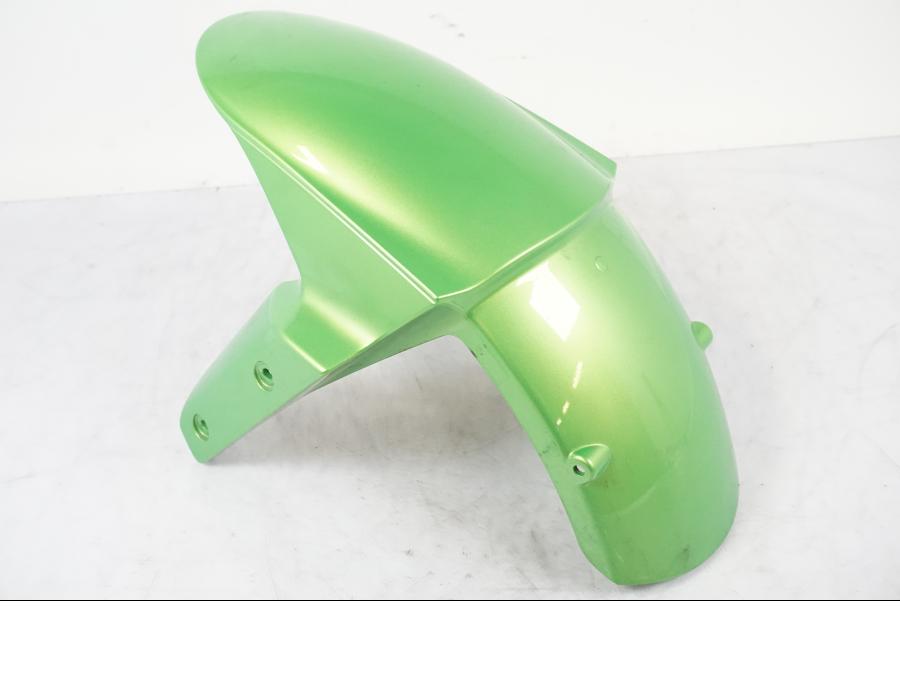 Framsidan på Framskärm från en Kawasaki ZX-6R -2011 motorcykel.