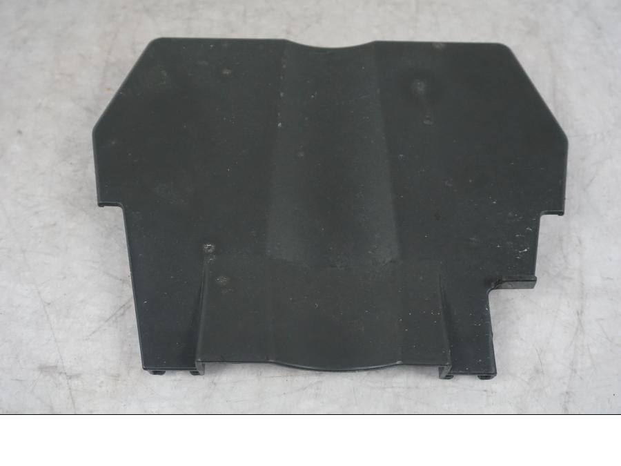 Vänster sida på Plast från en KTM 1290 Super Adventure S -2022 motorcykel.