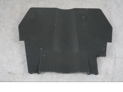 Vänster sida på Plast från en KTM 1290 Super Adventure S -2022 motorcykel.