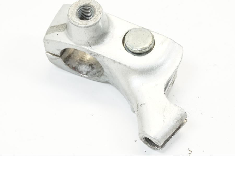 Höger sida på Kopplingsklo från en Kawasaki VN 800 -1999 motorcykel.