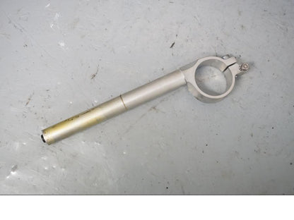 Framsidan på Styre från en Yamaha YZF 1000 R1 -2017 motorcykel.