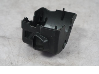 Extrabild4 på Styrelreglage från en Ducati Multistrada V4 -2024 motorcykel.