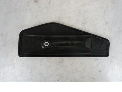 Snett uppifrån på Kylarvinge från en KTM 690 Duke -2014 motorcykel.