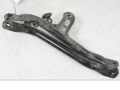 Snett uppifrån på Ramdel från en BMW R 1200 GS -2005 motorcykel.