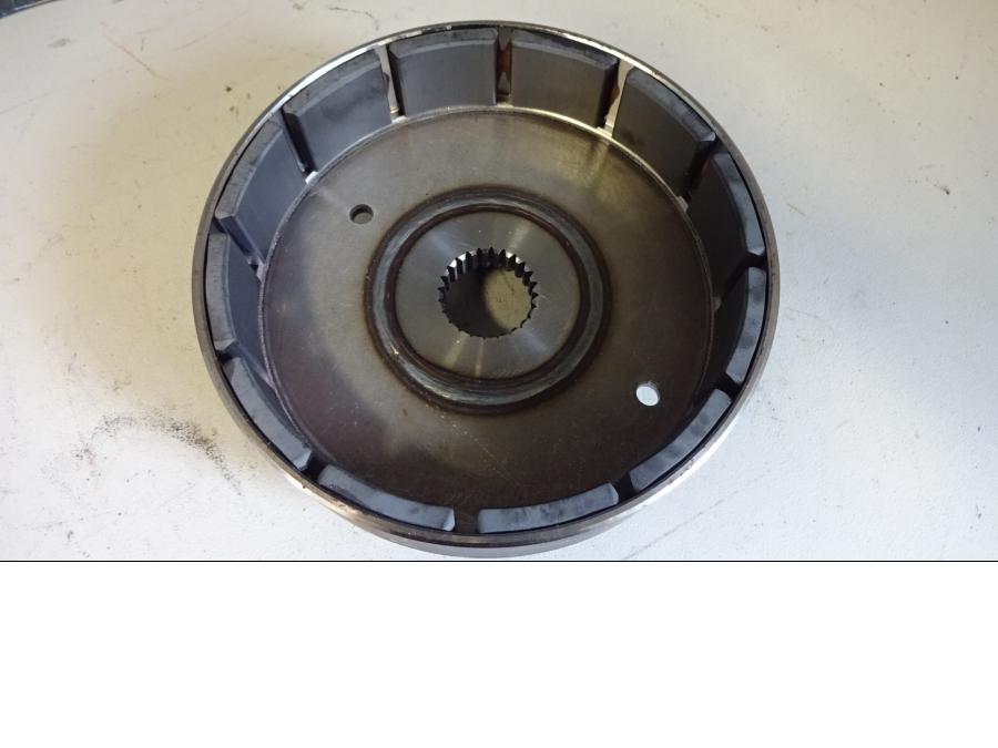 Framsidan på Generator från en H-D Harley diverse -2007 motorcykel.