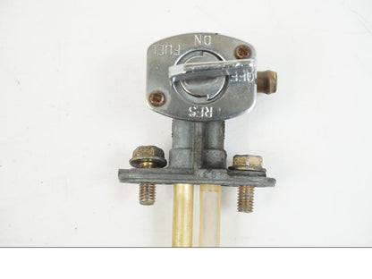 Baksidan på Bensinkran från en Kawasaki VN 1500 -1996 motorcykel.