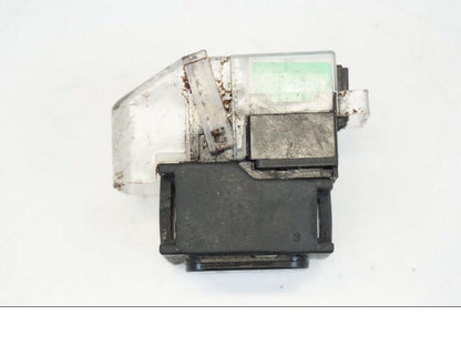 Höger sida på Startrelä från en Ducati Streetfighter V4 -2020 motorcykel.