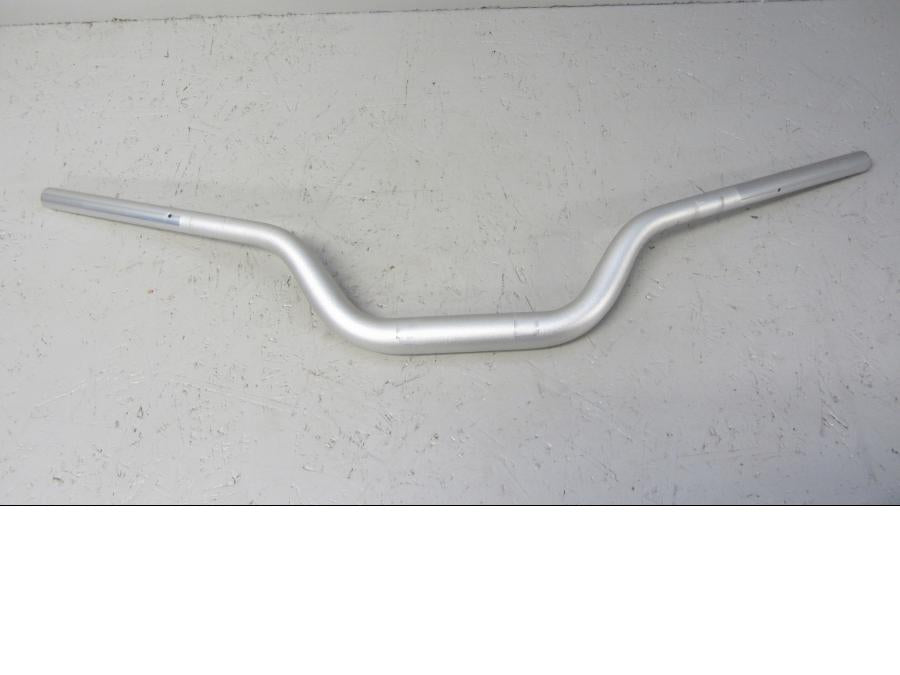 Framsidan på Styre från en BMW S 1000 XR -2017 motorcykel.