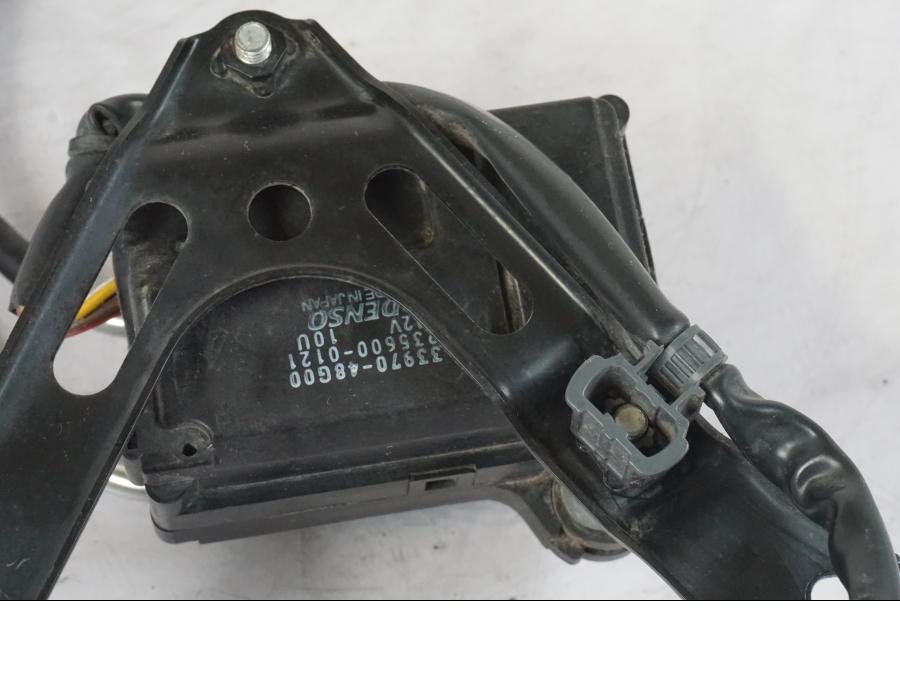 Snett nerifrån på Avgasspjällmotor från en Suzuki GSX-S 1000 -2017 motorcykel.