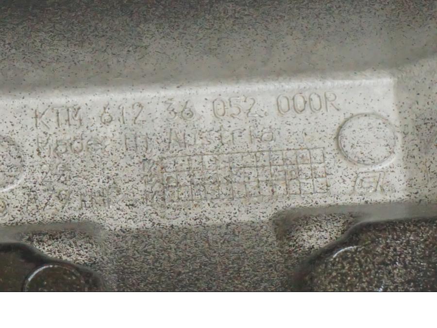 Extrabild1 på Ventilkåpa från en KTM 1190 Adventure -2015 motorcykel.