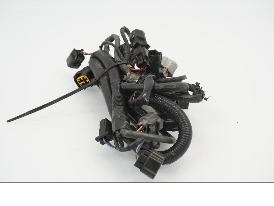 Extrabild2 på Kablage från en Kawasaki ZX-12R -2000 motorcykel.