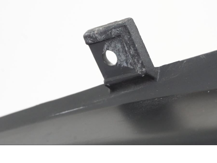 Vänster sida på Luftintag från en Suzuki GSX-R 750 -2007 motorcykel.