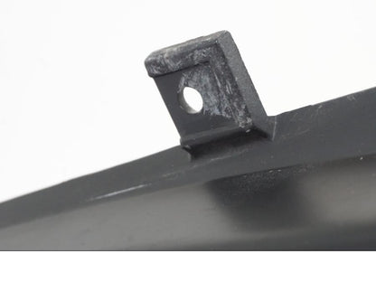 Vänster sida på Luftintag från en Suzuki GSX-R 750 -2007 motorcykel.