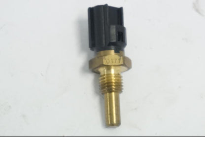 Höger sida på Luftburksensor från en Suzuki DL 1000 -2003 motorcykel.