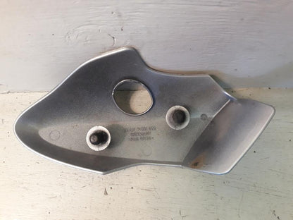 Baksidan på Dekorkåpa från en BMW R 1150 R -2004 motorcykel.