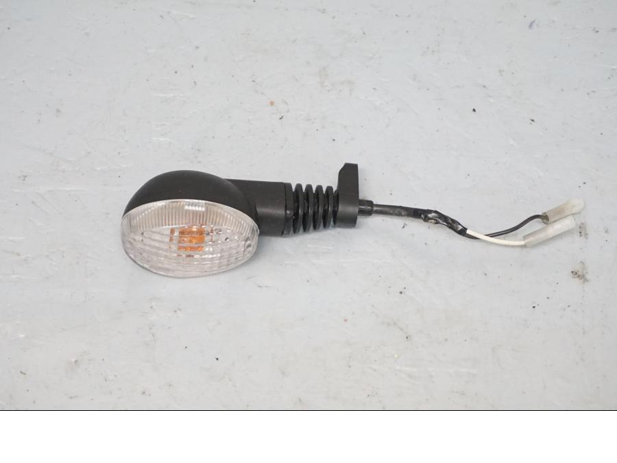 Framsidan på Blinkers från en Triumph Street Twin -2016 motorcykel.