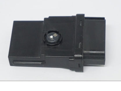 Baksidan på Styrbox från en BMW R 1250 GS -2022 motorcykel.