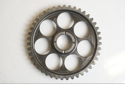 Baksidan på Startkopplingsdrev från en KTM 1190 Adventure -2015 motorcykel.