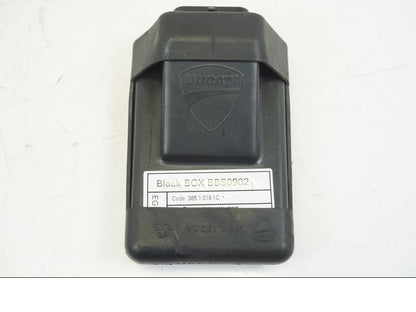 Baksidan på CDI / ECU från en Ducati Hyperstrada -2013 motorcykel.