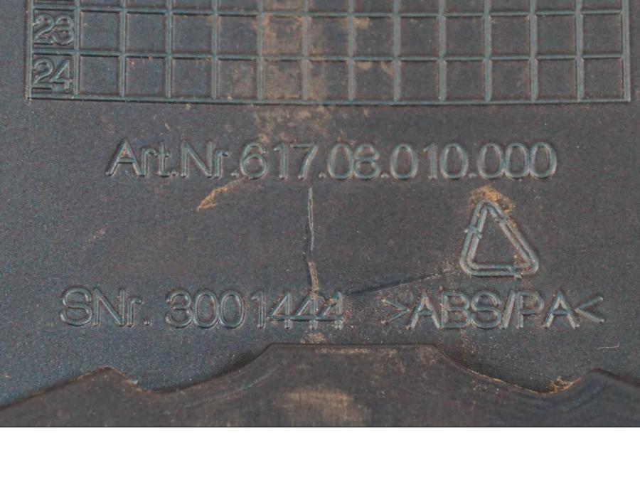 Extrabild3 på Framskärm från en KTM 1290 Super Duke R EVO -2023 motorcykel.