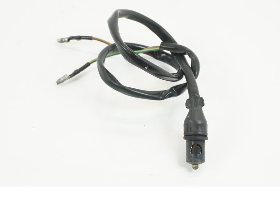 Framsidan på Bromsljuskontakt från en Yamaha XV 750 -1998 motorcykel.