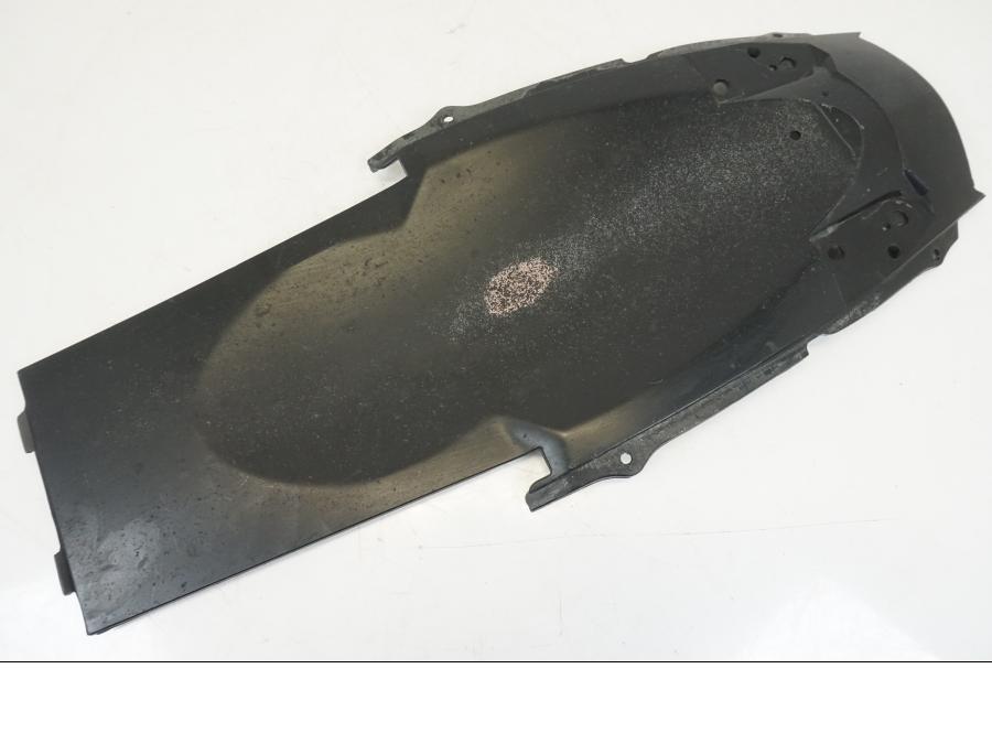 Framsidan på Undertail från en Suzuki GSX-R 1000 -2005 motorcykel.