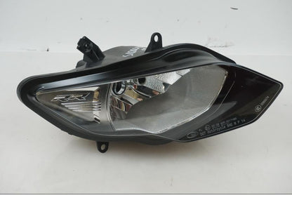 Framsidan på Strålkastare från en BMW S 1000 RR -2016 motorcykel.