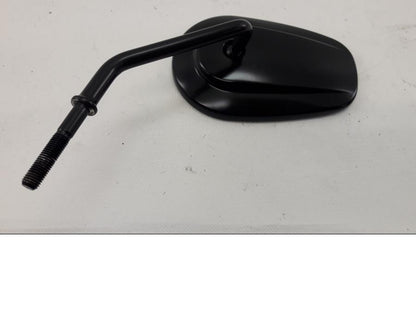 Baksidan på Backspegel från en H-D XL 1200 x -2013 motorcykel.