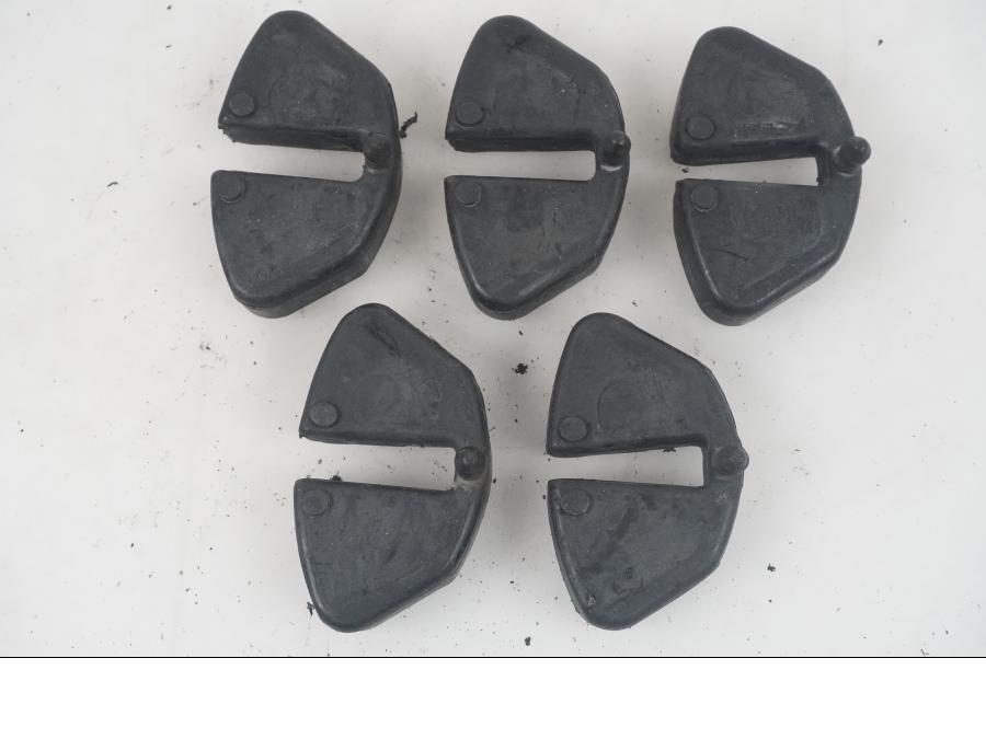 Framsidan på Ryckutjämnare från en Suzuki SV 650 -2004 motorcykel.