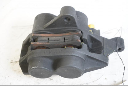 Framsidan på Bromsok från en Yamaha BT 1100 -2002 motorcykel.