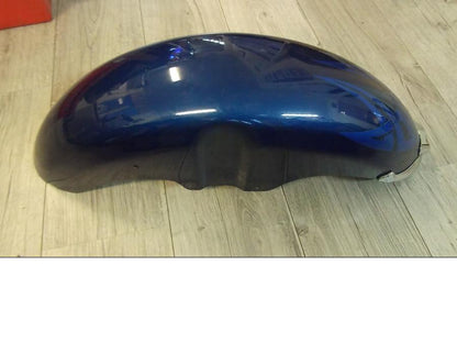 Framsidan på Framskärm från en Triumph Rocket III -2006 motorcykel.