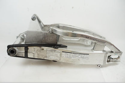 Baksidan på Sving från en Honda CBR 1000 -2005 motorcykel.