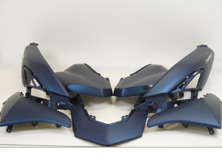 Framsidan på Kåpset från en Yamaha N-MAX125 -2021 motorcykel.