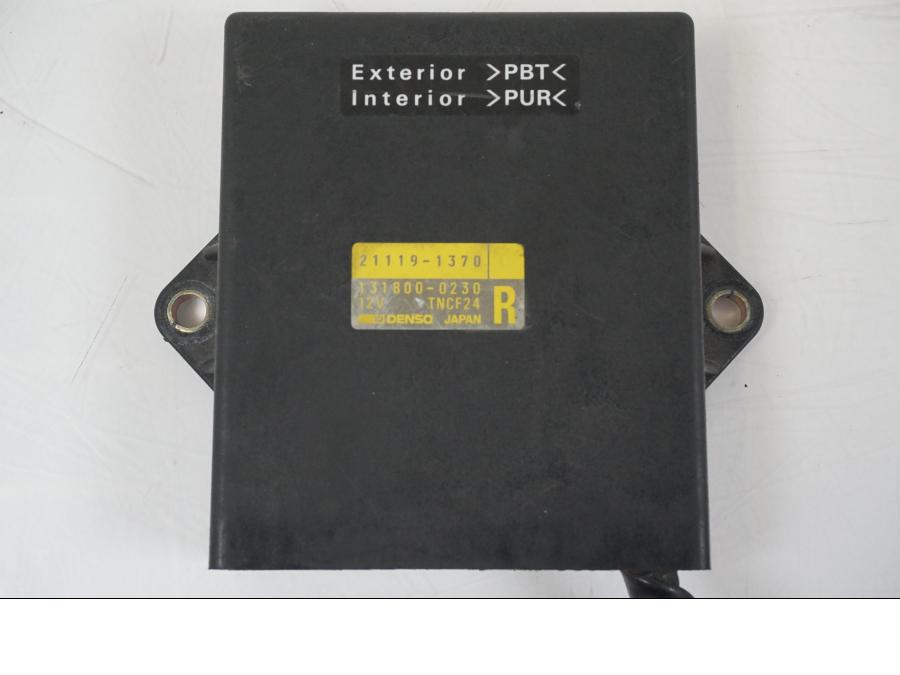 Baksidan på CDI / ECU från en Kawasaki ZZR 1100 -1994 motorcykel.