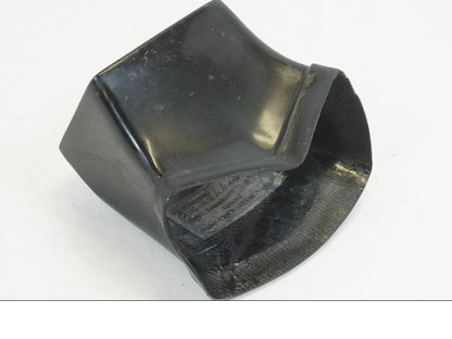 Baksidan på Luftintag från en Yamaha YZF 1000 R1 -2015 motorcykel.