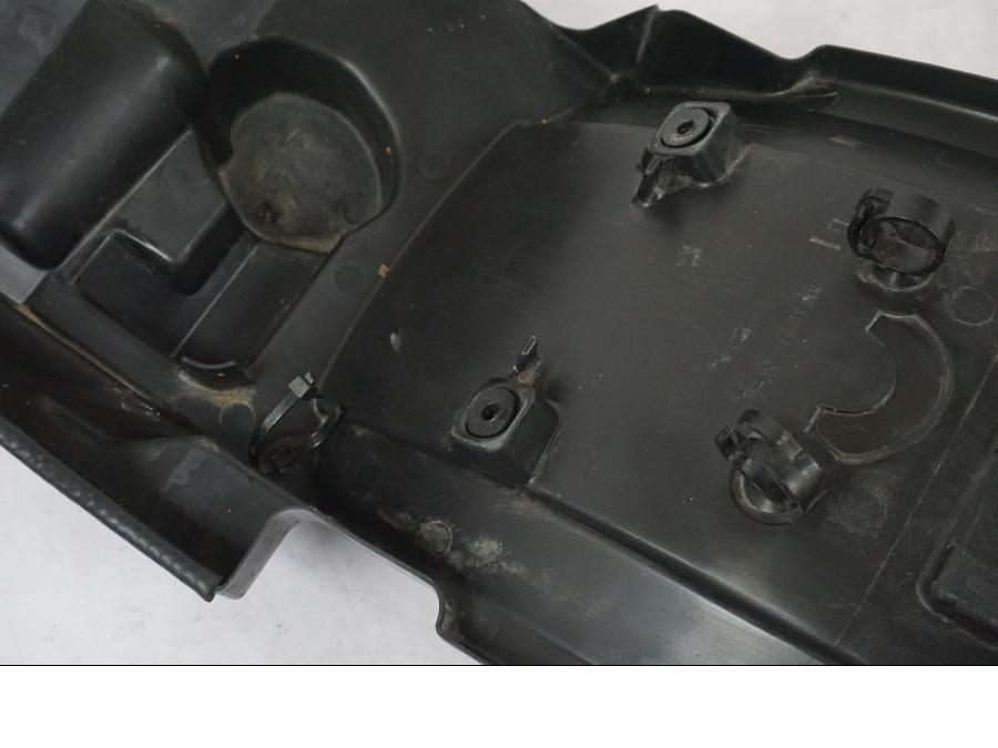 Extrabild3 på Undertail från en Kawasaki ZZ-R 1400 -2009 motorcykel.