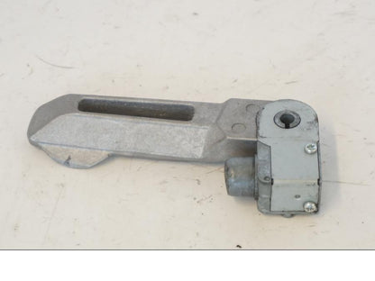 Snett uppifrån på Fotpinne från en Kymco Agility 125 -2019 scooter.