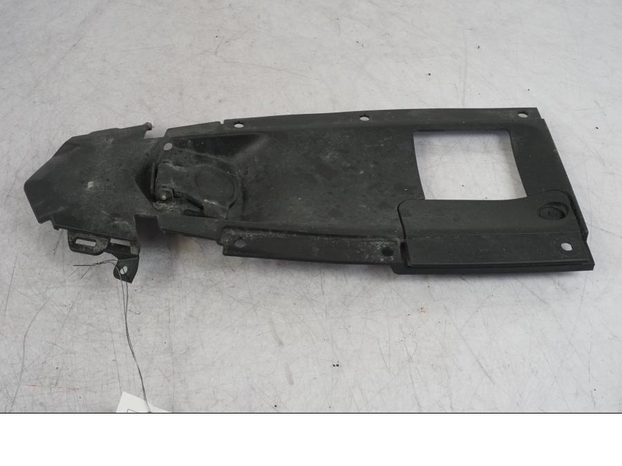 Baksidan på Undertail från en Yamaha MT-09 SP -2018 motorcykel.