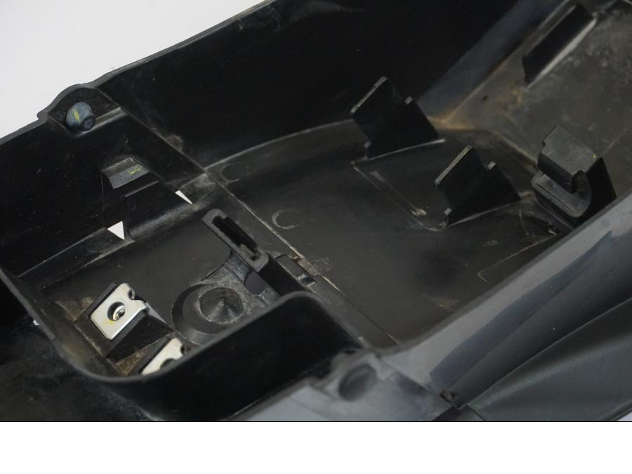 Höger sida på Undertail från en Yamaha MT-07 -2016 motorcykel.