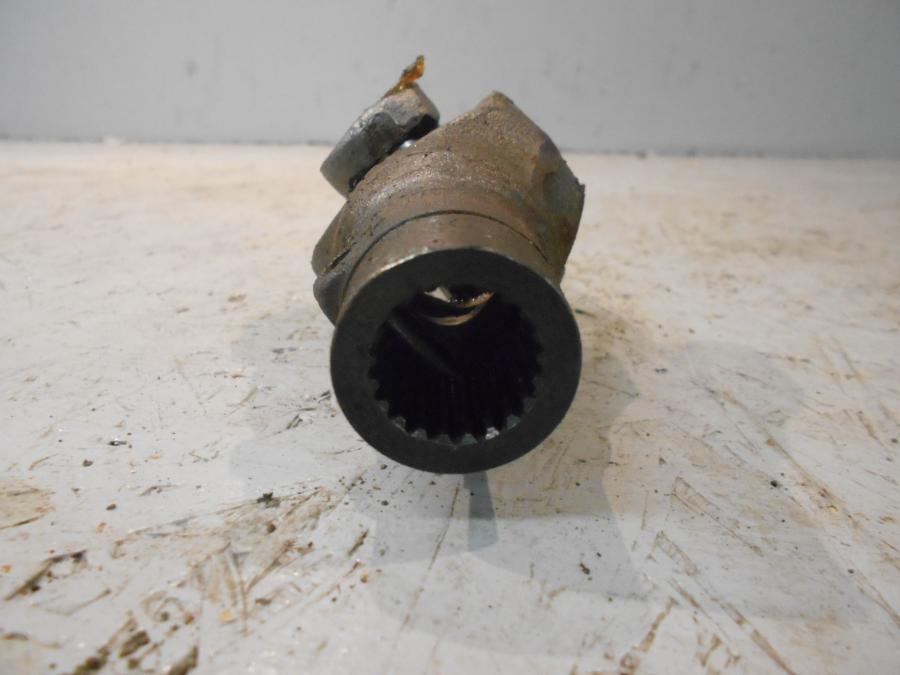 Baksidan på Kardanaxel från en Honda GL 500 -1982 motorcykel.