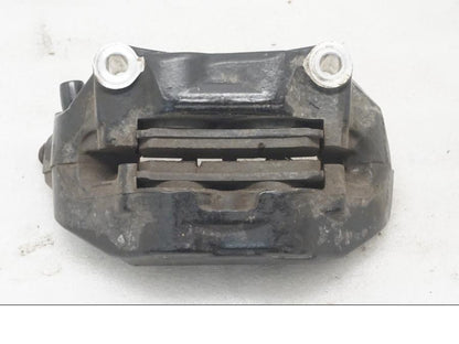 Baksidan på Bromsok från en KTM 125 Duke -2015 motorcykel.