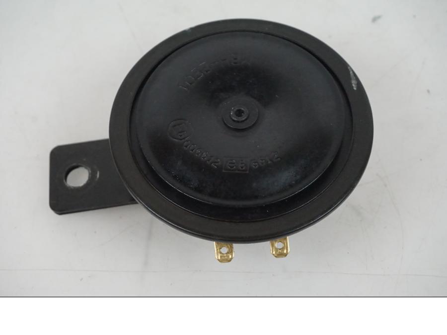 Framsidan på Signalhorn / Tuta från en Honda CBR 1000 -2005 motorcykel.