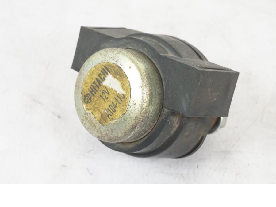 Framsidan på Startrelä från en Kawasaki KL 650A -1987 motorcykel.