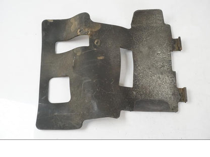 Baksidan på Värmeskydd från en Suzuki SV 650 S -2005 motorcykel.