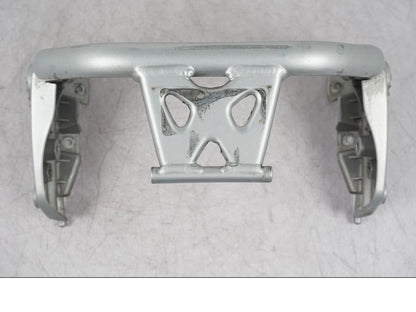 Vänster sida på Vindrutefäste från en BMW R 1200 GS -2005 motorcykel.